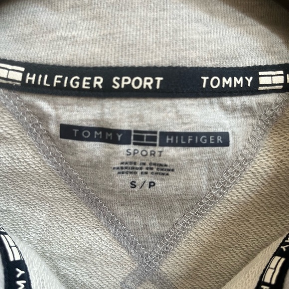 Tommy Hilfiger Sport cropped terry zip up size S - Picture 3 of 5